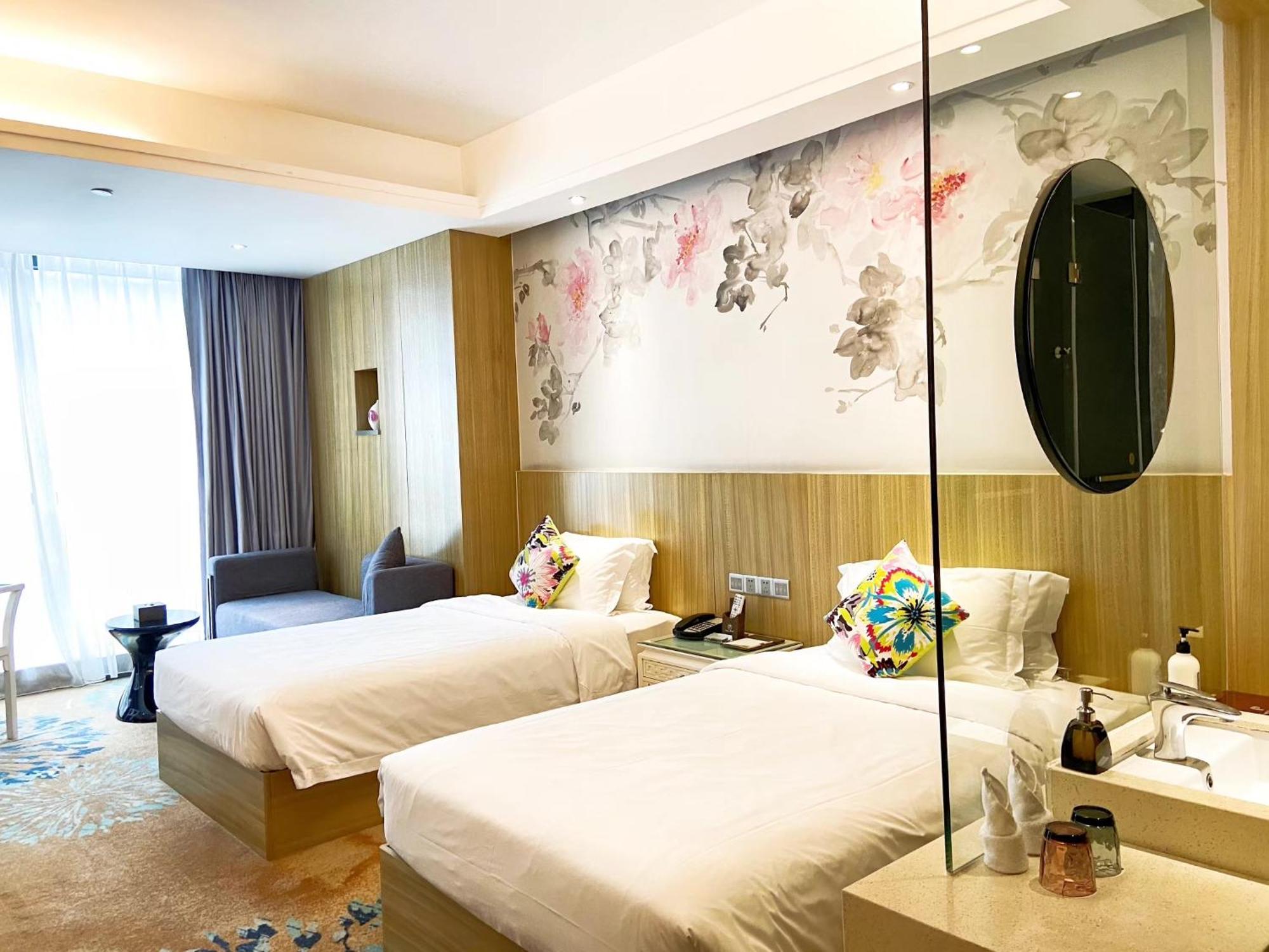 Paco Hotel Tаojin Metro Guangzhou - Free Shuttle Bus For Centen Fair ภายนอก รูปภาพ
