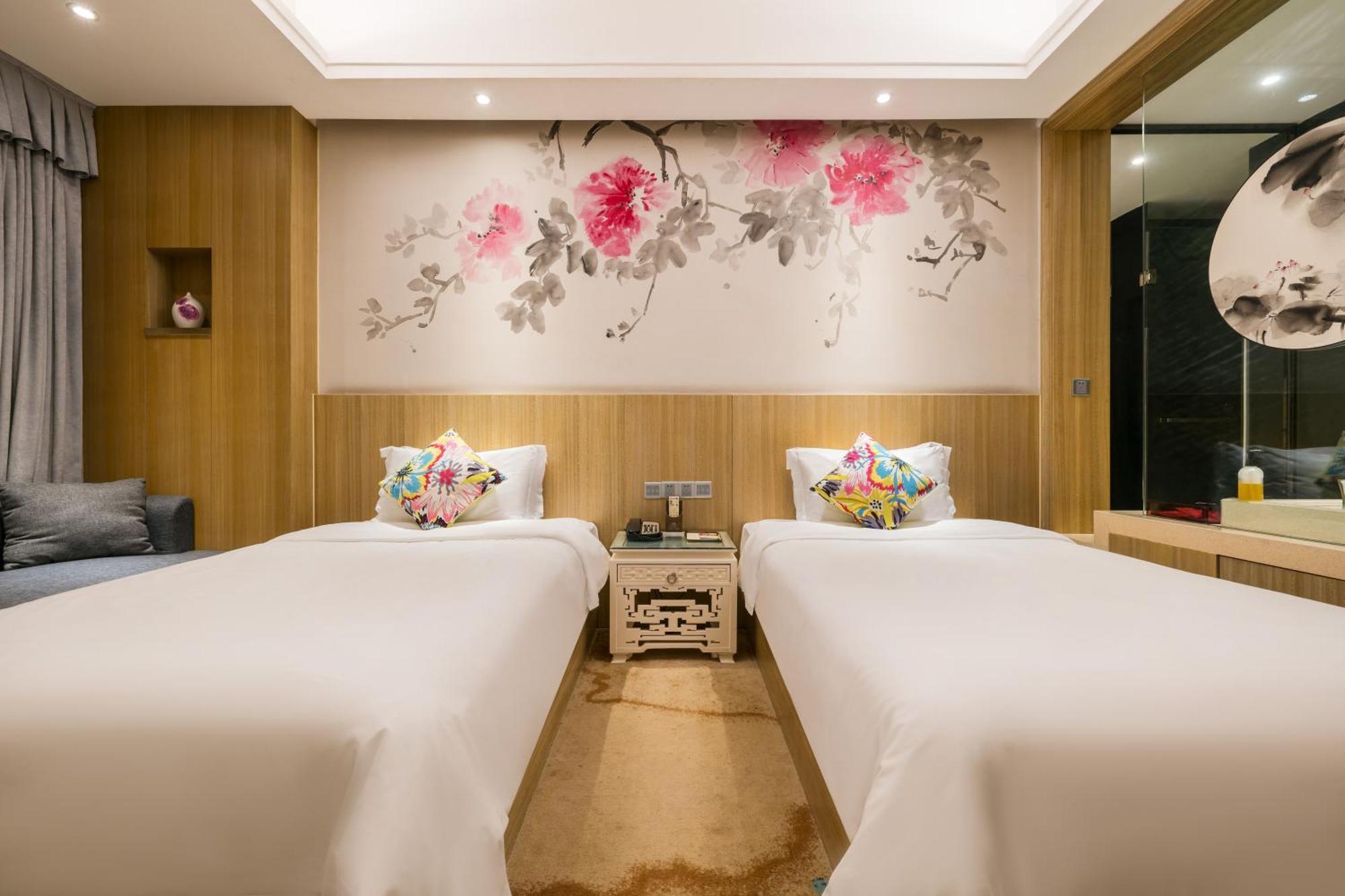 Paco Hotel Tаojin Metro Guangzhou - Free Shuttle Bus For Centen Fair ภายนอก รูปภาพ