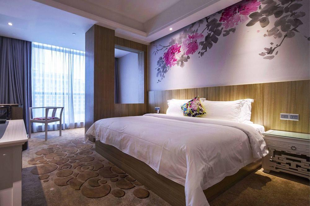 Paco Hotel Tаojin Metro Guangzhou - Free Shuttle Bus For Centen Fair ภายนอก รูปภาพ